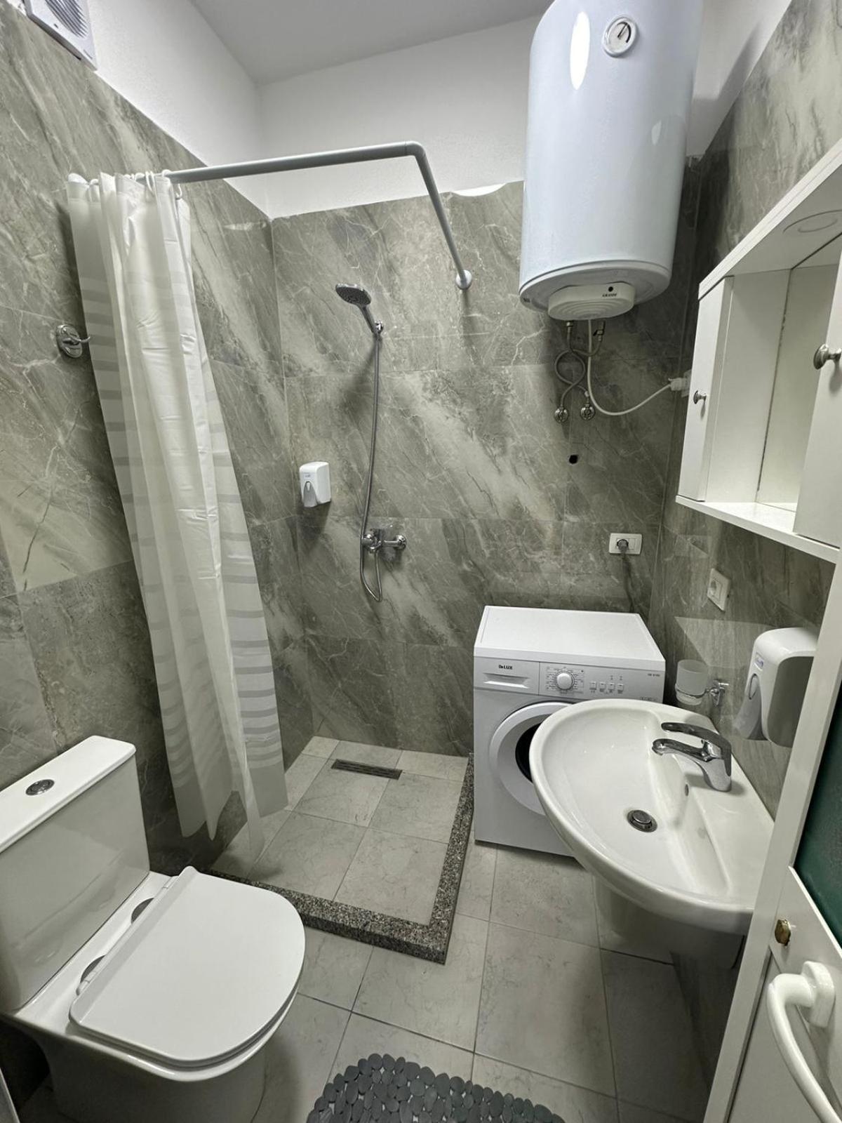 Xhiro N'Shkoder Apartments Exterior foto